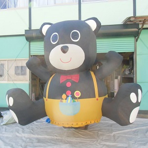 クマ 黒